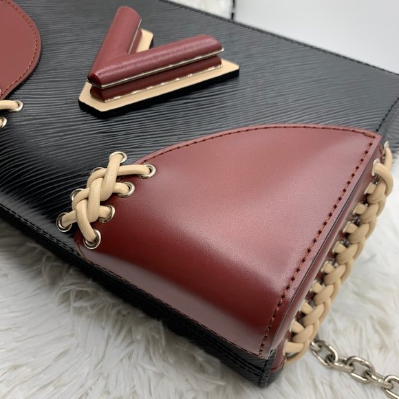 ❌SOLD❌Louis Vuitton Epi Braided Twist MM bag - Picture 14 of 16